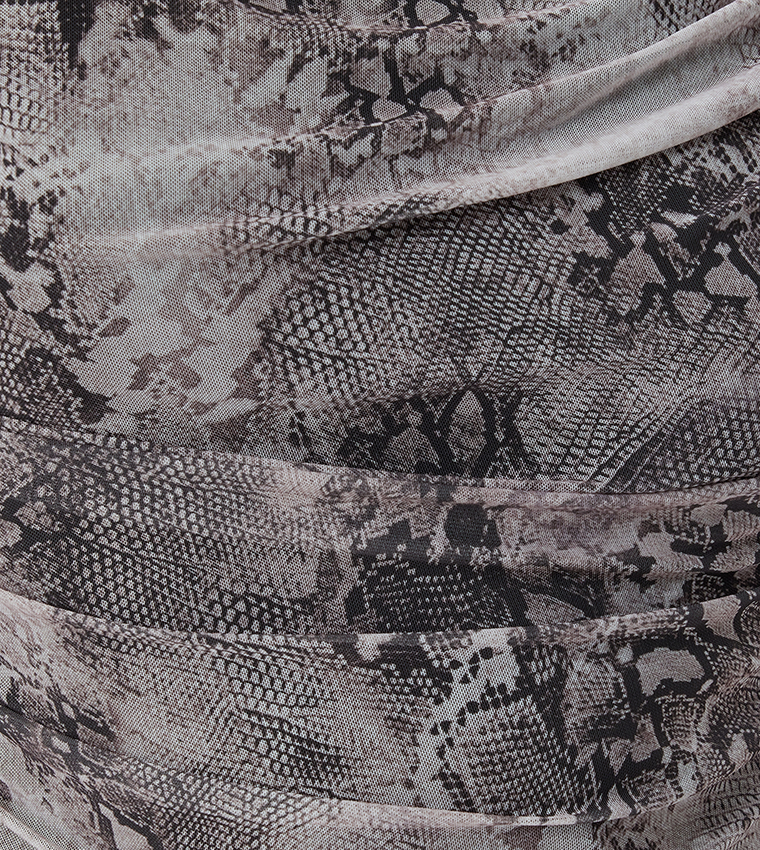 Patterned Ruched Sleeveless Top
