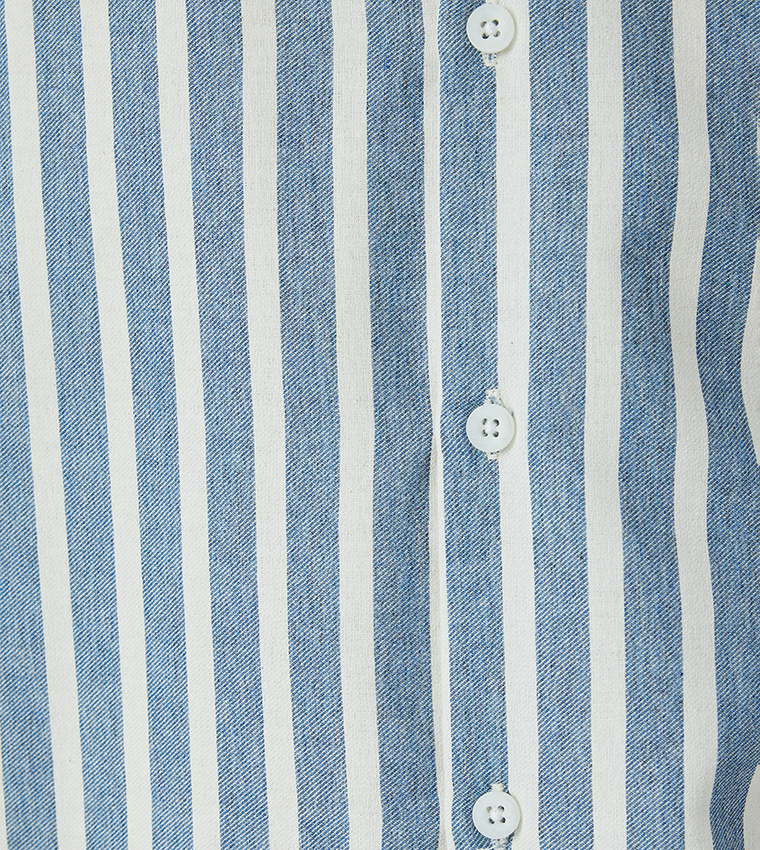 Striped Long Sleeves Slim Fit Shirt