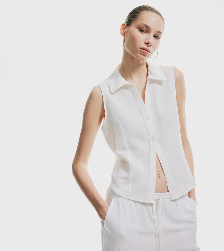 Solid Sleeveless Crop Shirt