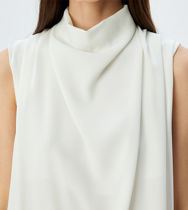 Solid High Neck Sleevesless Top