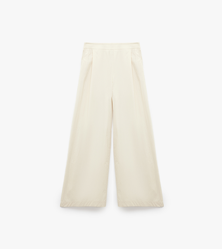 بنطال واسع بخصر عالي 