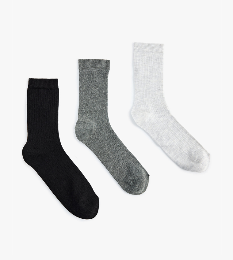 3-Pack Solid Calf Length Socks