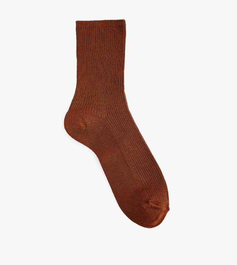 Ribbed Calf Length Socks