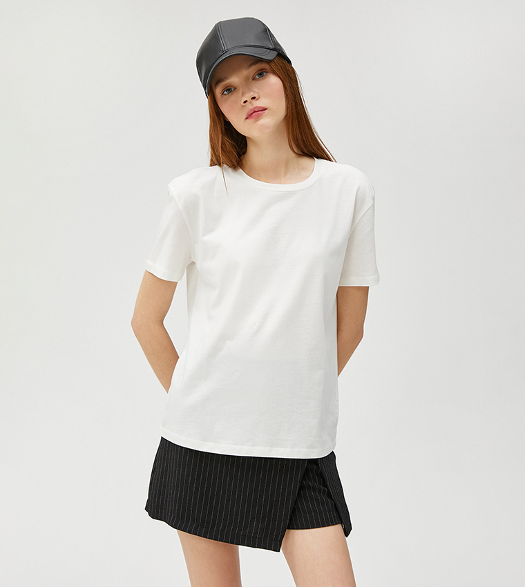 Koton  Short Sleeve T-Shirts - White Short Sleeve T-Shirts