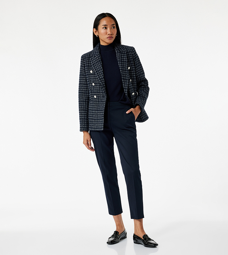 Solid Slim Fit Cropped Trousers