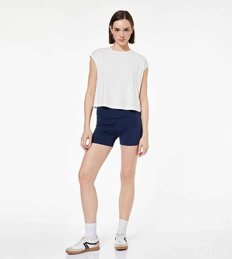 Solid Crew Neck T-Shirt