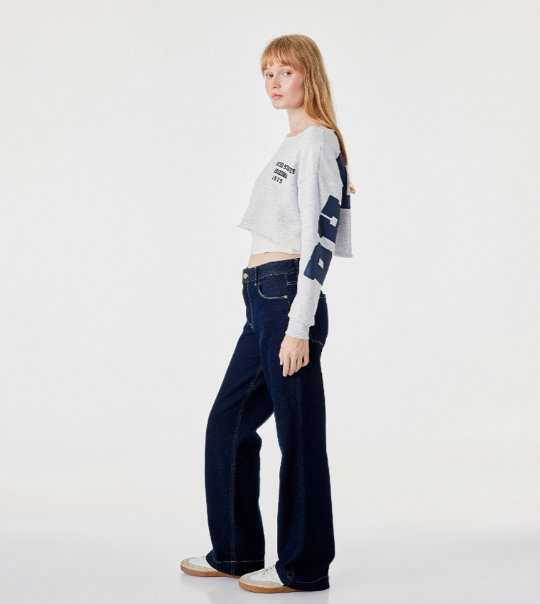 Typography Crew Neck Oversized Crop Sweatshirt