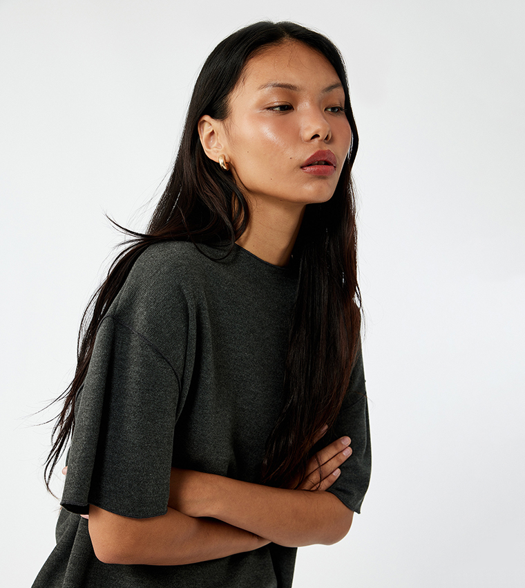 Solid Crew Neck Oversized T-Shirt