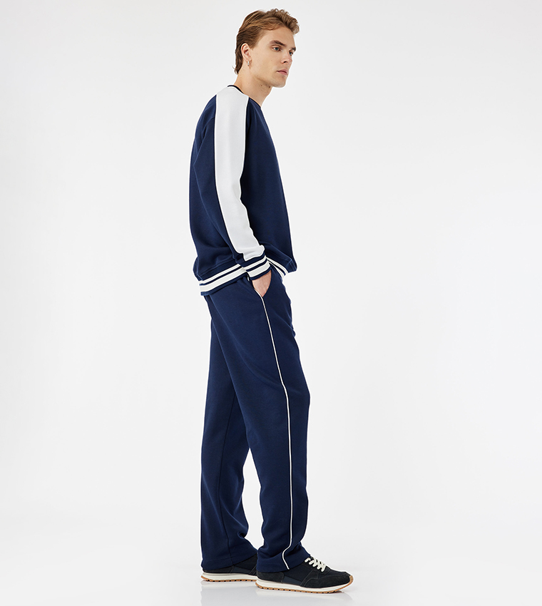 Solid Regular Fit Trousers