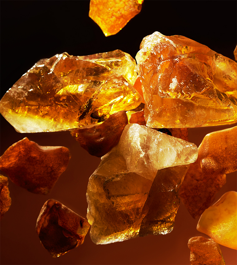 شمعة معطرة بريشوس آمبر 360 غ 