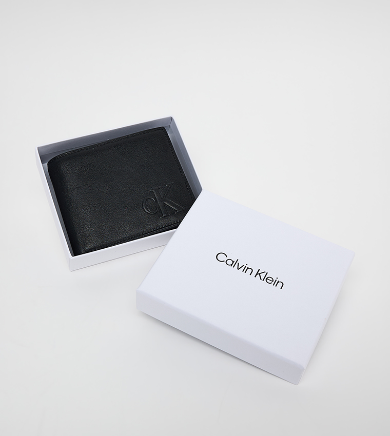 محفظة قابلة للطي مزدوجة بنقشة شعار