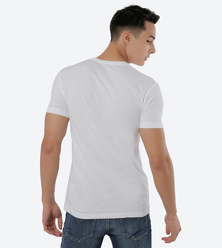 تي شيرت قطنية بأكمام قصيرة وياقة دائرية