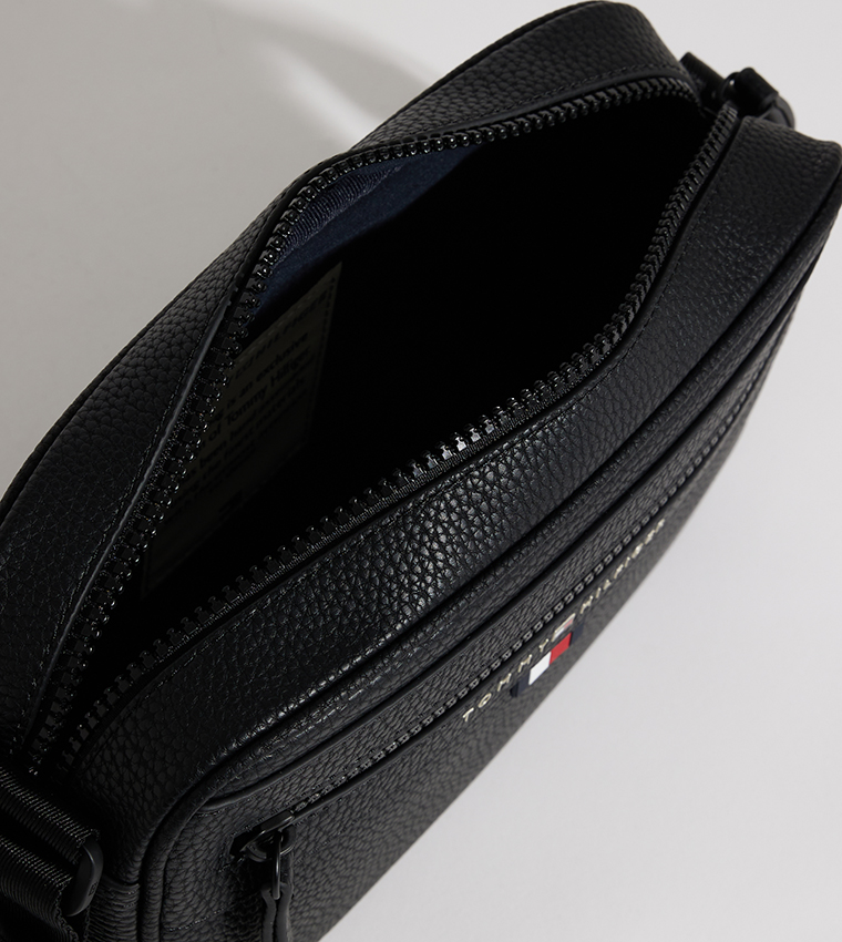 Essential Logo Detail Camera Bag