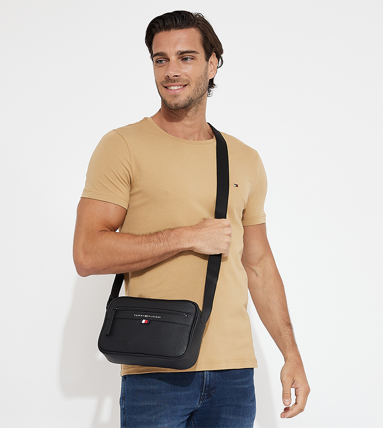Essential Logo Detail Camera Bag