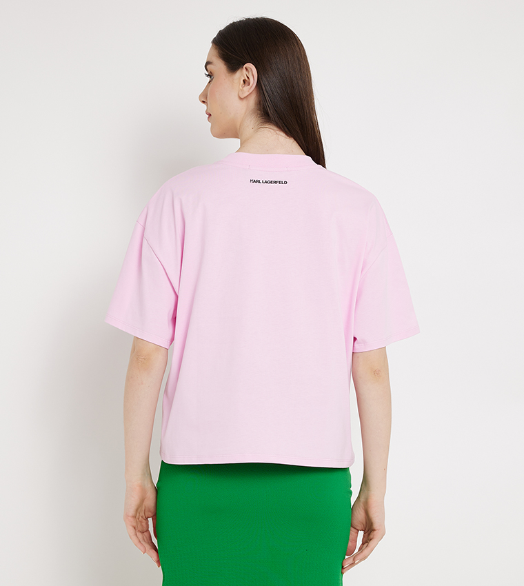 تيشيرت قصير واسع بطبعة 