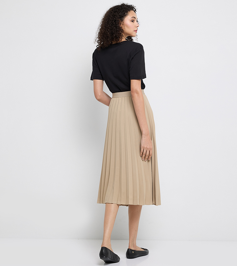 Fluid Pleated Pull On Midi Skirt