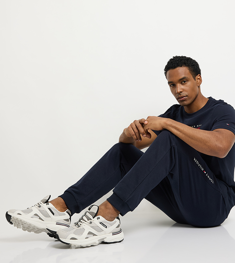 Logo Deail Lace-Up Running Shoes