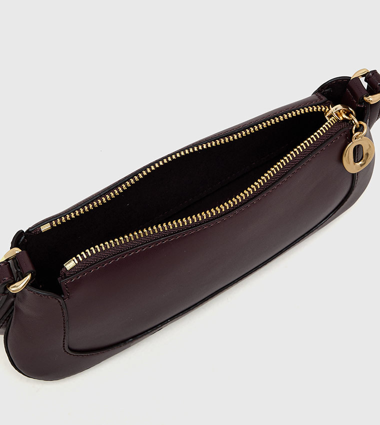 شنطة كروس بادي بشعار 