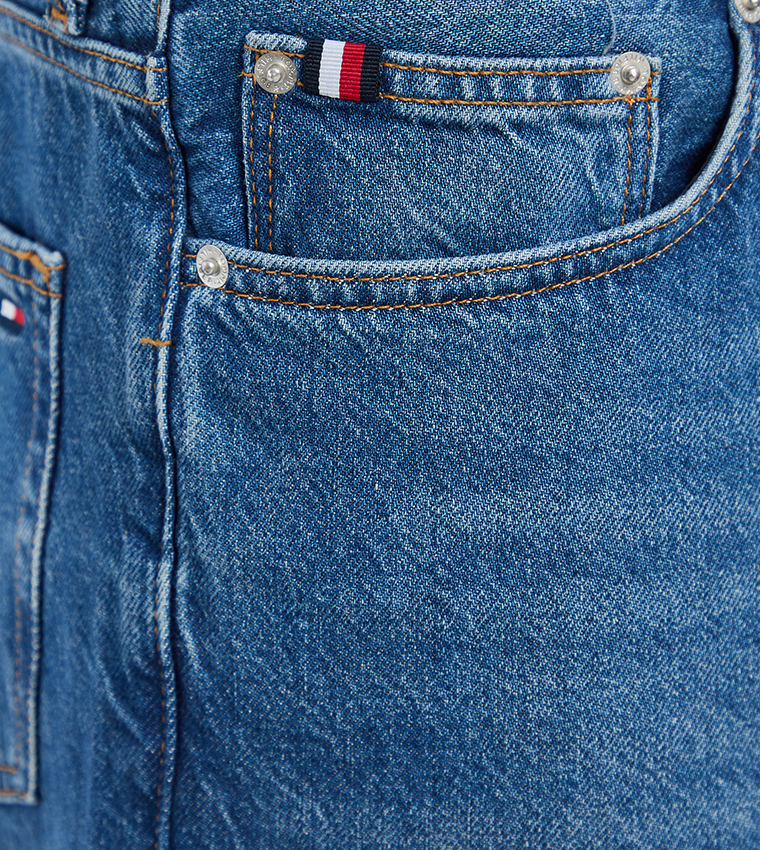 Washed Mid Rise Relaxed Fit Jeans