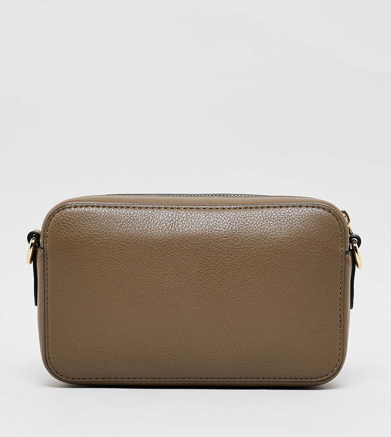 شنطة كاميرا بجيب أمامي