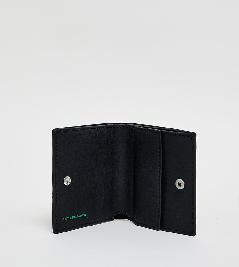 Logo Detail Heritage Wallet