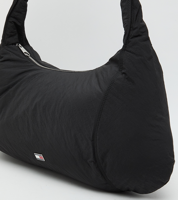 شنطة كتف نايلون بشعار 