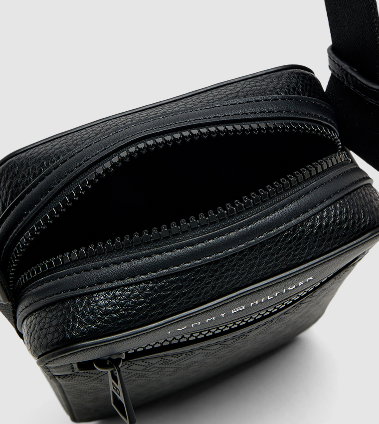 Tommy Hilfiger  Cross Body & Sling Bags - Black Cross Body & Sling Bags
