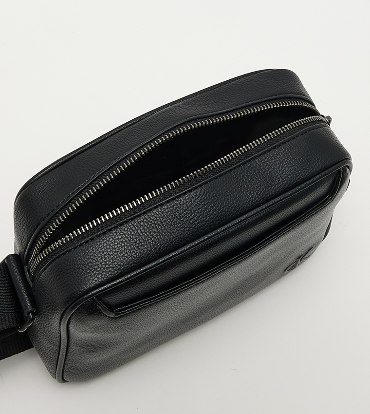 شنطة كاميرا بحزام قماش بشعار