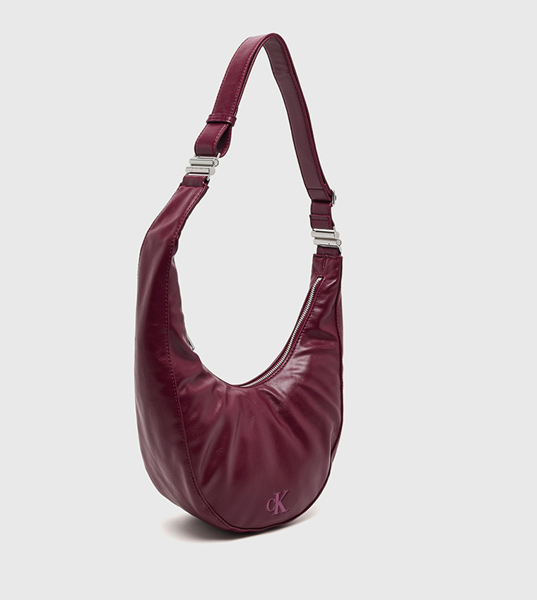 شنطة كتف بمشبك 