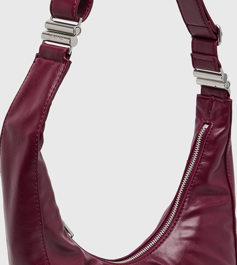 شنطة كتف بمشبك 