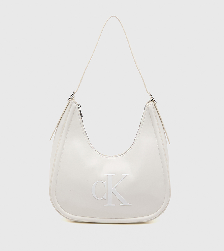 شنطة كتف مونوغرام 