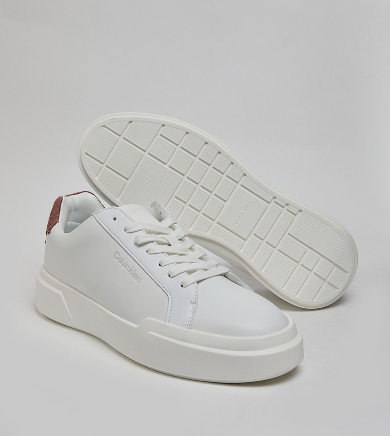 سنيكرز تشانكي مونوغرام