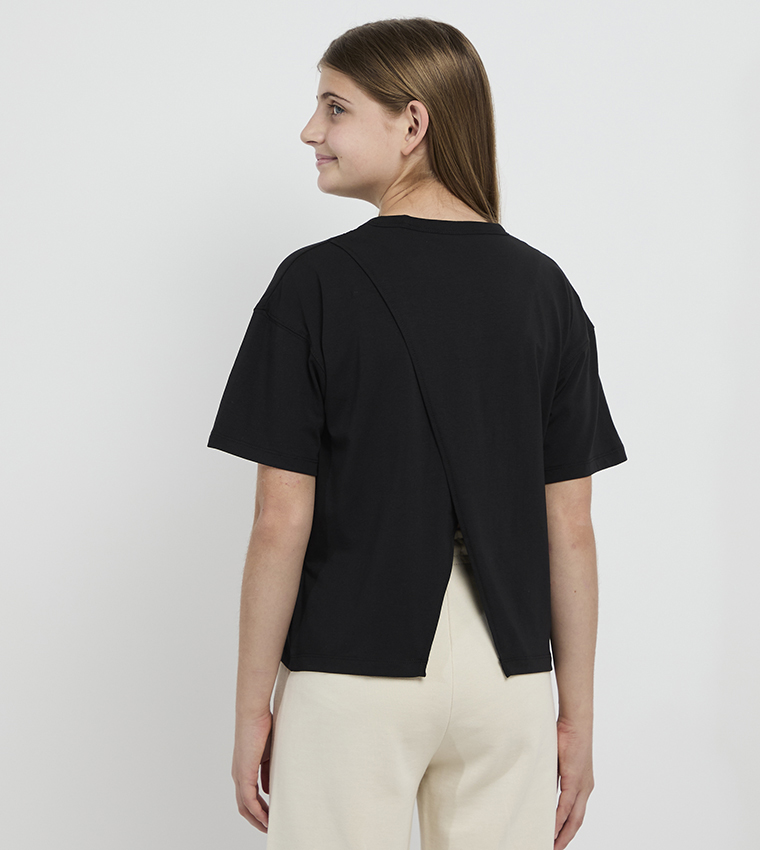 Logo Badge Crew Neck T-Shirt
