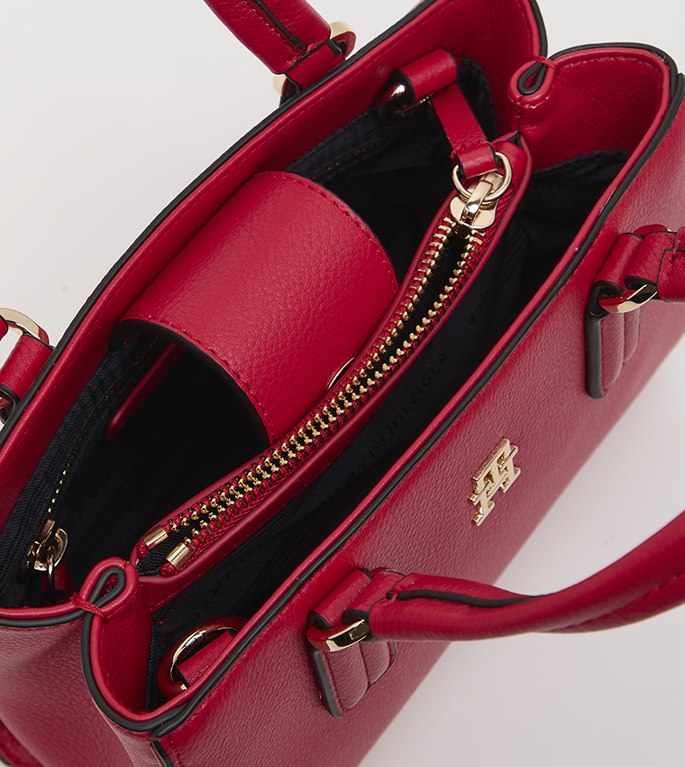 Textured Zippered Tote Bag