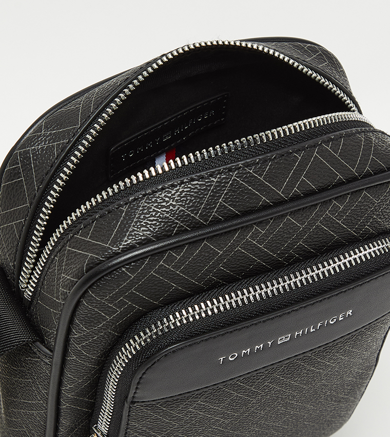 Tommy Hilfiger  Cross Body & Sling Bags - BLACK Cross Body & Sling Bags