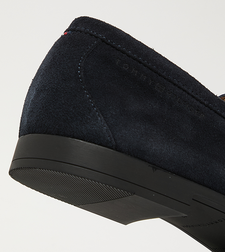 Round Toe Suede Loafers