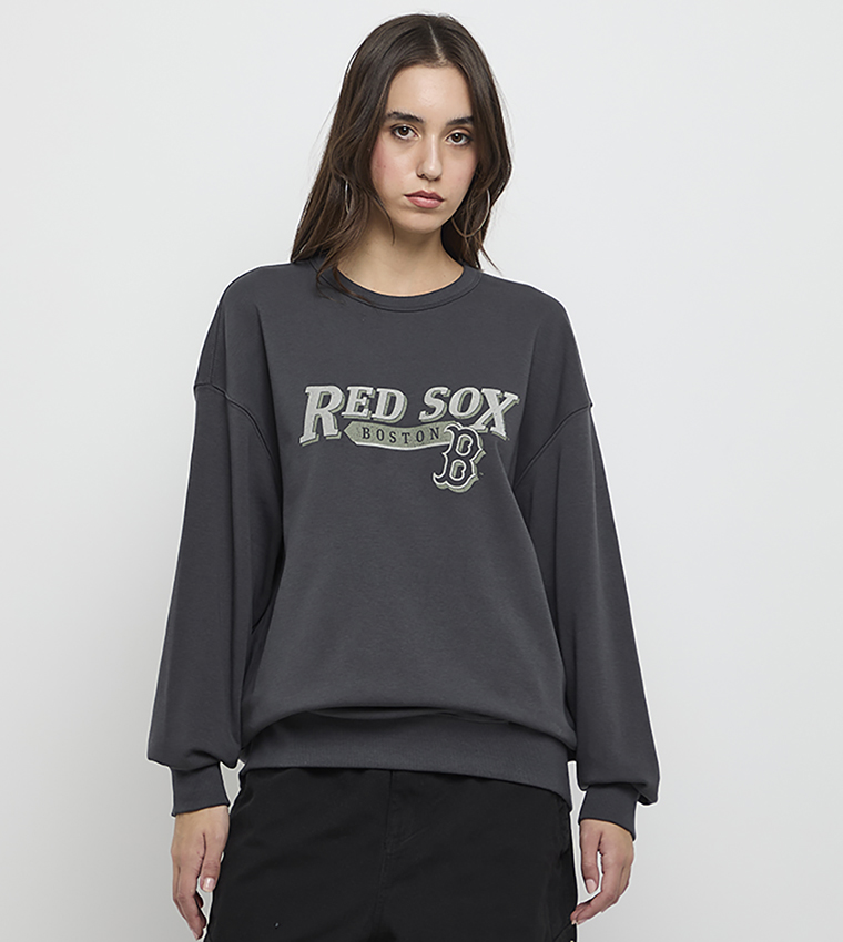 سويتشيرت بطبعة وقبة مستديرة 