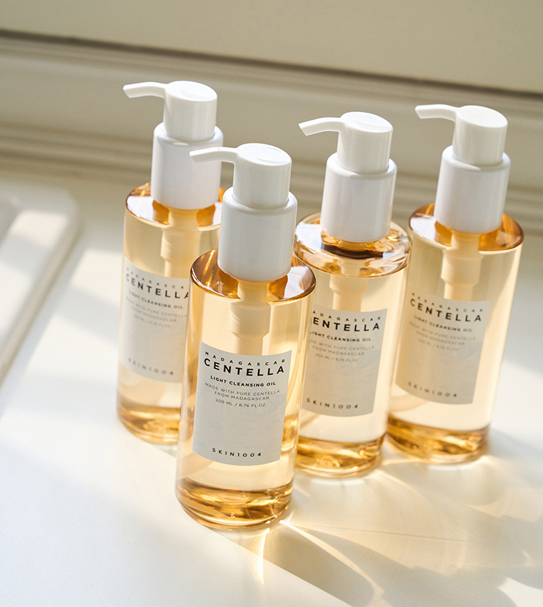Madagascar Centella Light Cleansing Oil, 30ml