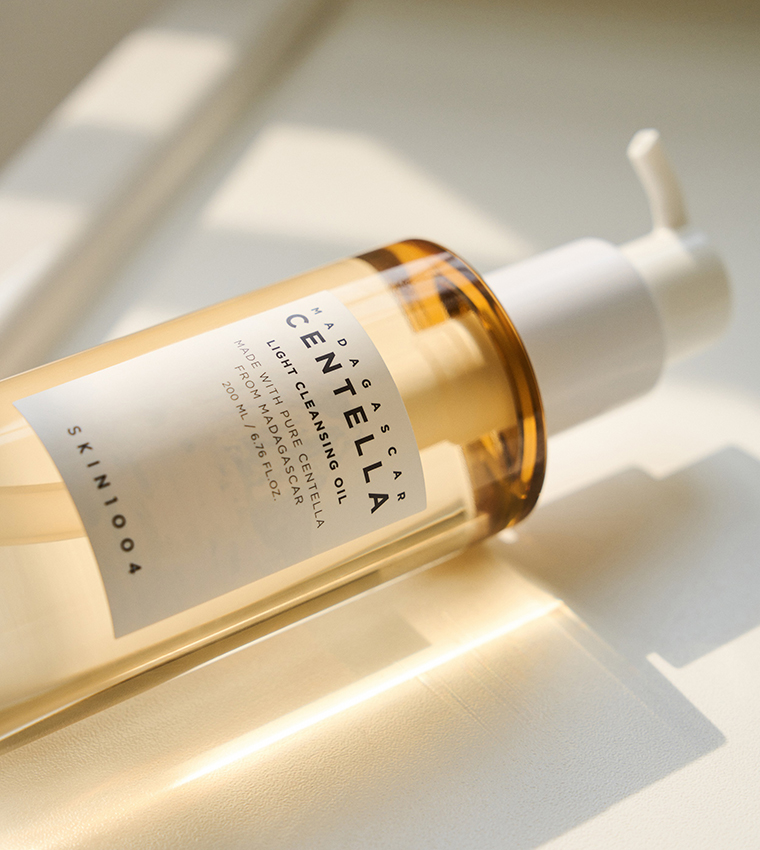 Madagascar Centella Light Cleansing Oil, 30ml