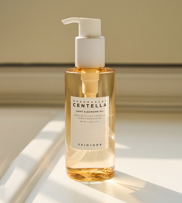Madagascar Centella Light Cleansing Oil, 30ml