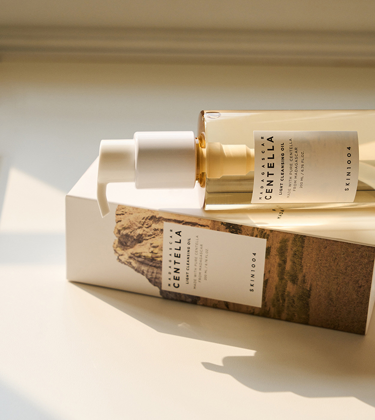 Madagascar Centella Light Cleansing Oil, 30ml
