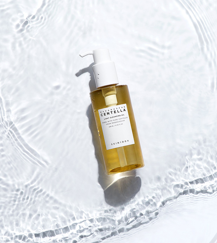 Madagascar Centella Light Cleansing Oil, 30ml