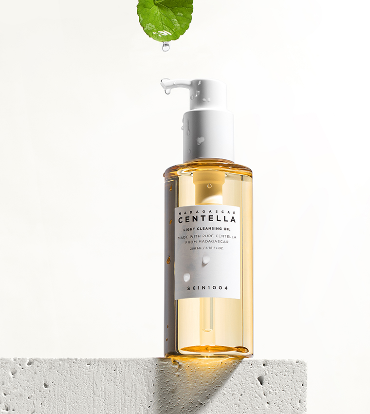 Madagascar Centella Light Cleansing Oil, 30ml