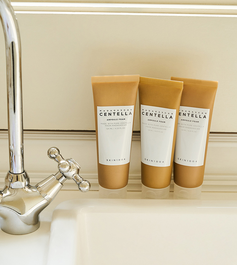 Madagascar Centella Ampoule Cleansing Foam - 125ml