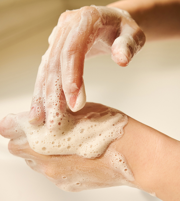 Madagascar Centella Ampoule Cleansing Foam - 125ml