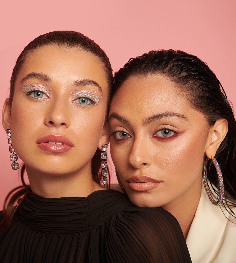 عدسات كولكشن 2022 - كريسنت جراي