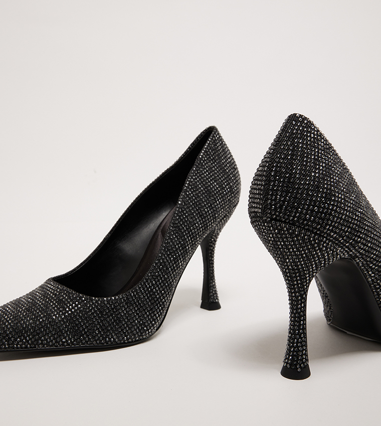 Embellished Pointed Toe Pumps