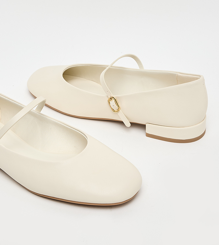 GERTRUDE Round Toe Mary Janes