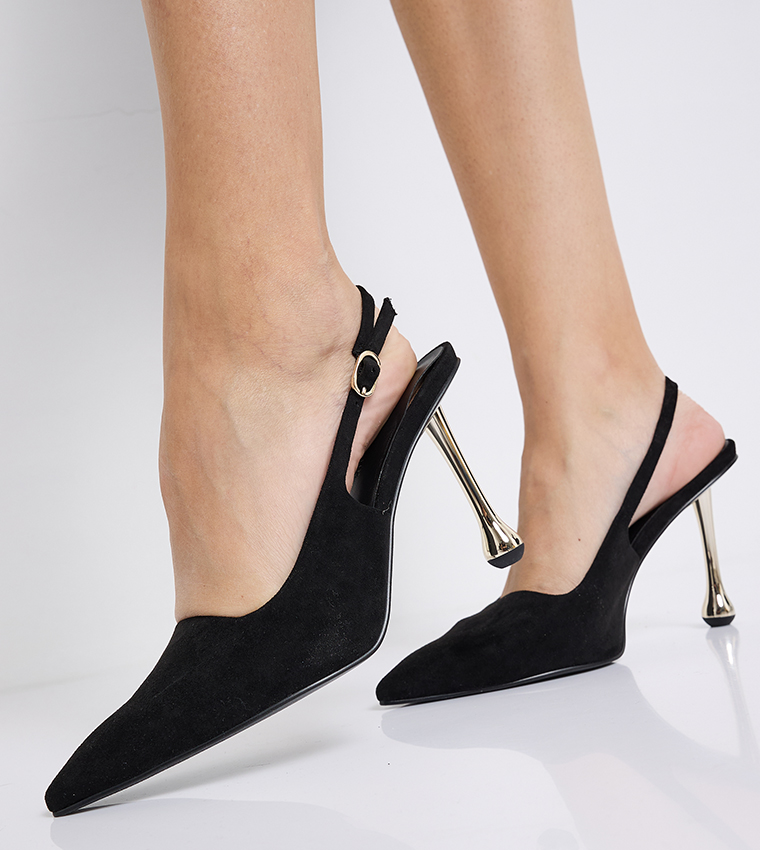 حذاء كعب بحزام خلفي