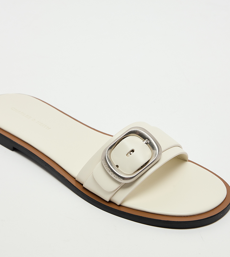 Textured Buckle-Strap Flat Sandals